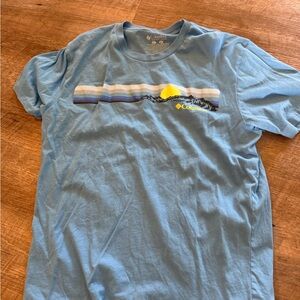 Columbia Blue Graphic Men's Shirt